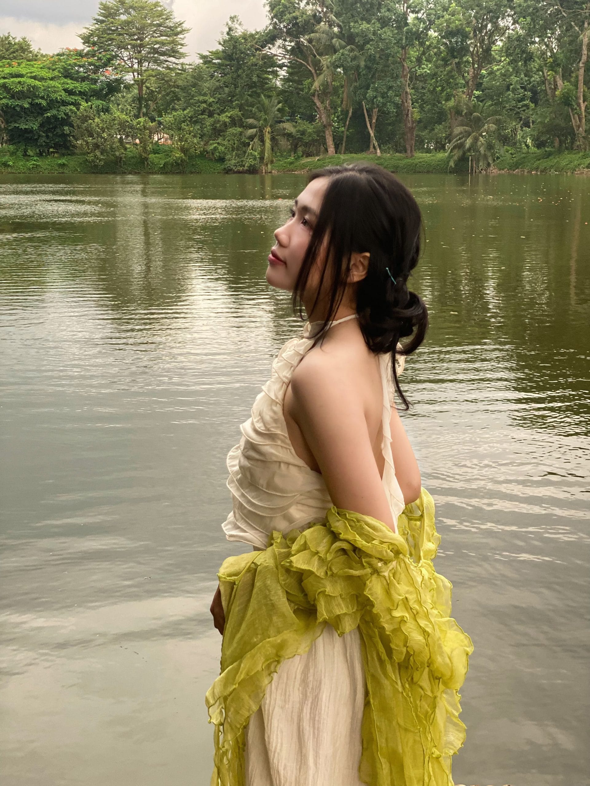 chup-anh-ca-nhan-be-tre-tai-hieu-anh-ky-uc-thanh-xuan