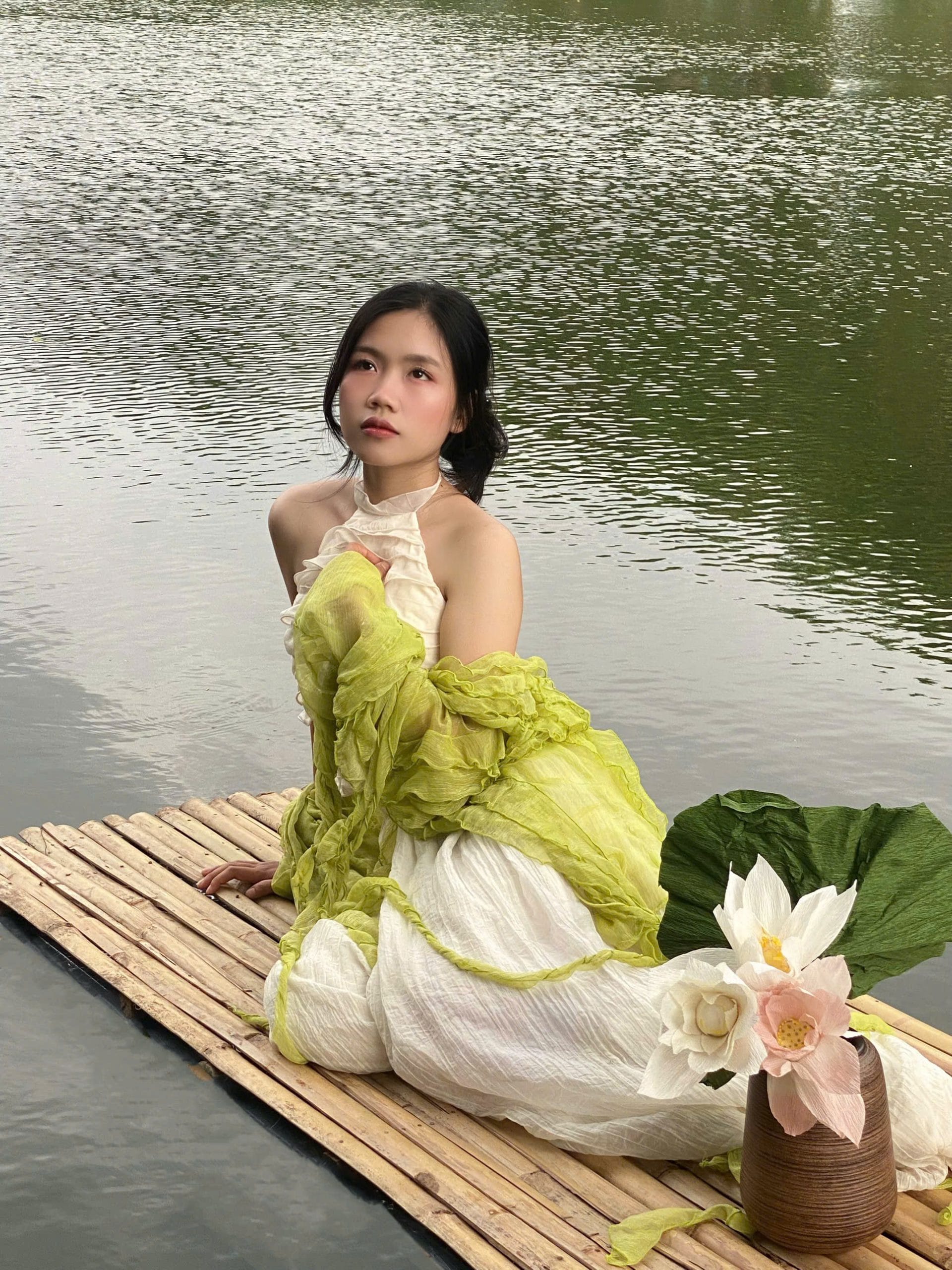 chup-anh-ca-nhan-be-tre-tai-hieu-anh-ky-uc-thanh-xuan
