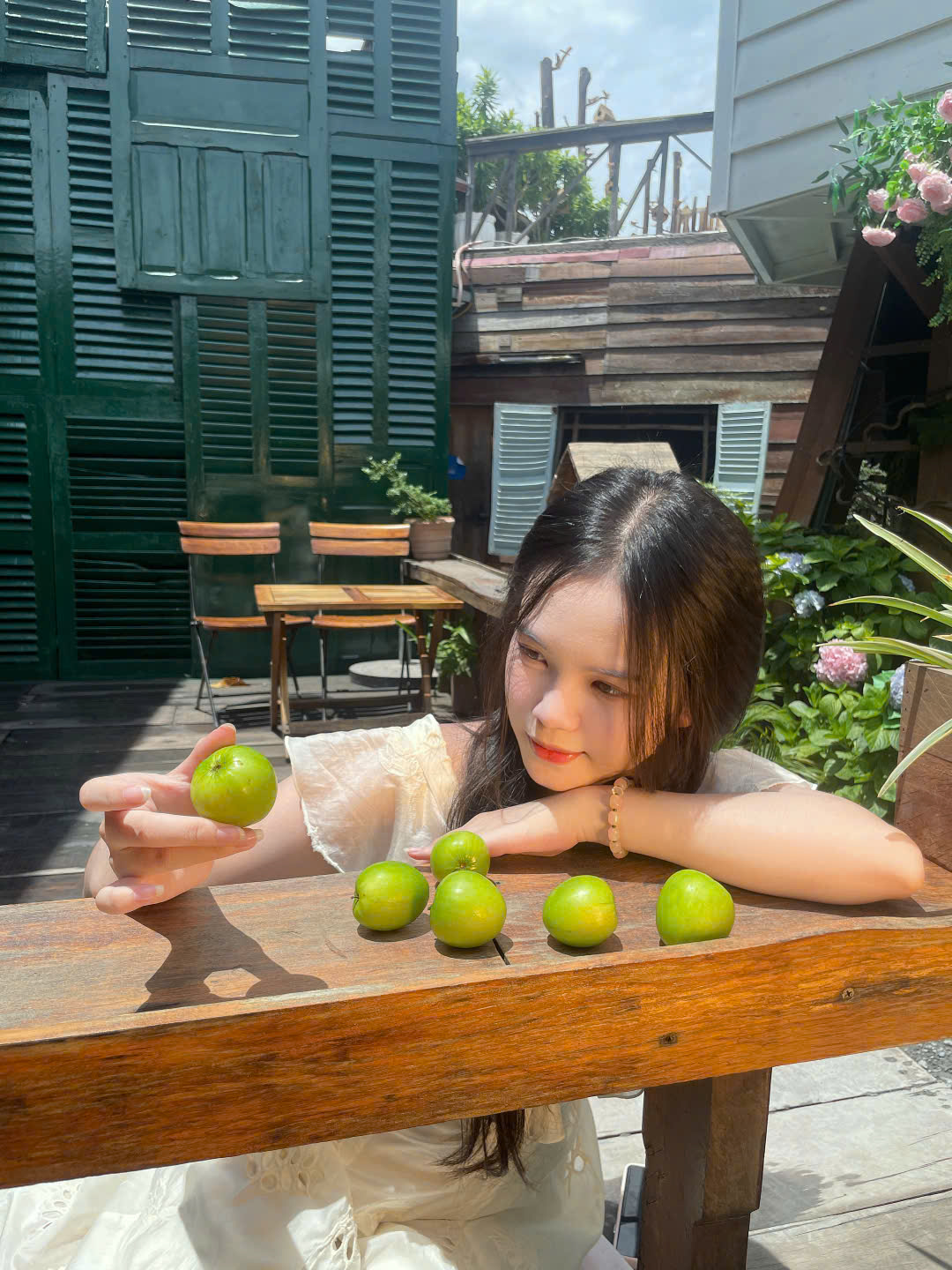chup-anh-ca-nhan-mua-he-tai-hieu-anh-ky-uc-thanh-xuan